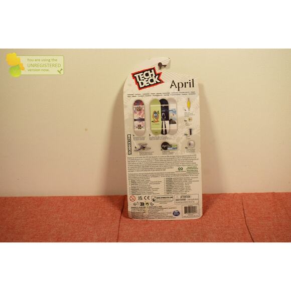Tech Deck Ultra DLX April Skateboards Mini Fingerboards 4 Pack - Picture 5 of 7